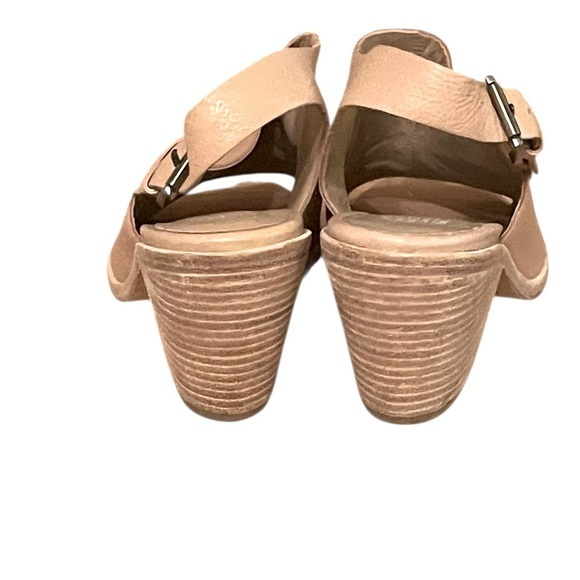 Eileen Fisher Glance Natural Light Tan Varchetta Leather Slingback Sandal shoe - Picture 4 of 9